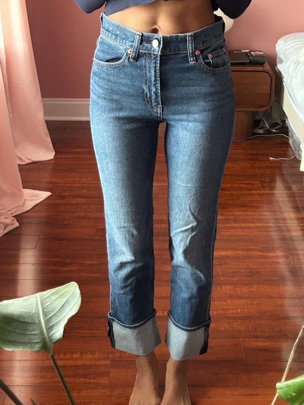 GAP Mid-Rise Cropped Straight Jeans - Blue Denim